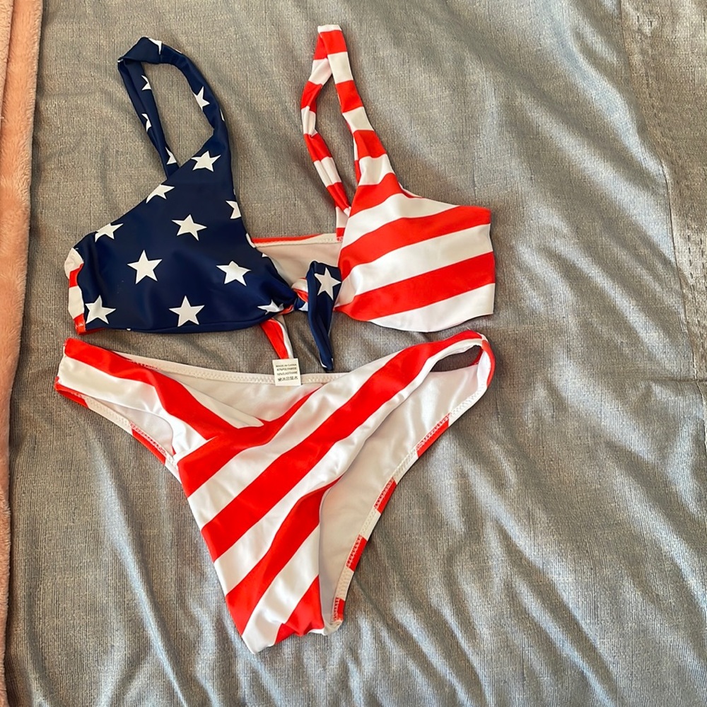 NEVER WORN